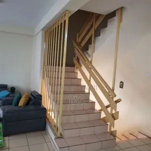 4bdrm House in ሳሚት 72 ሰፈር 72 ካሬ G+2, Bole for sale