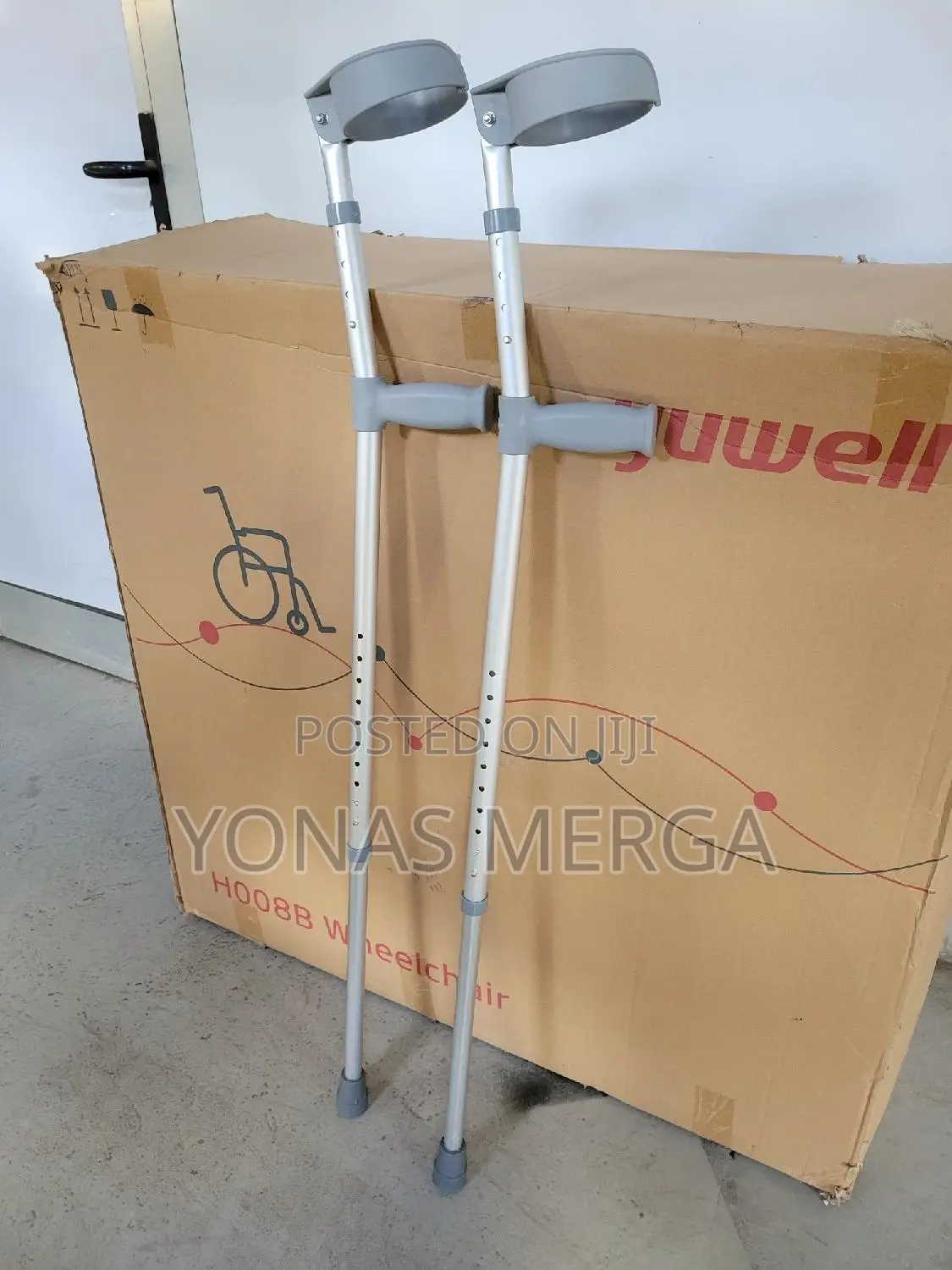 Crutches Foldable Heavy Duty Ergonomic Brown Arm Crutches