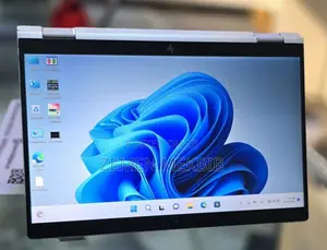 Photo - New Laptop Lenovo ThinkPad Yoga 370 8GB Intel Core I5 SSD 512GB