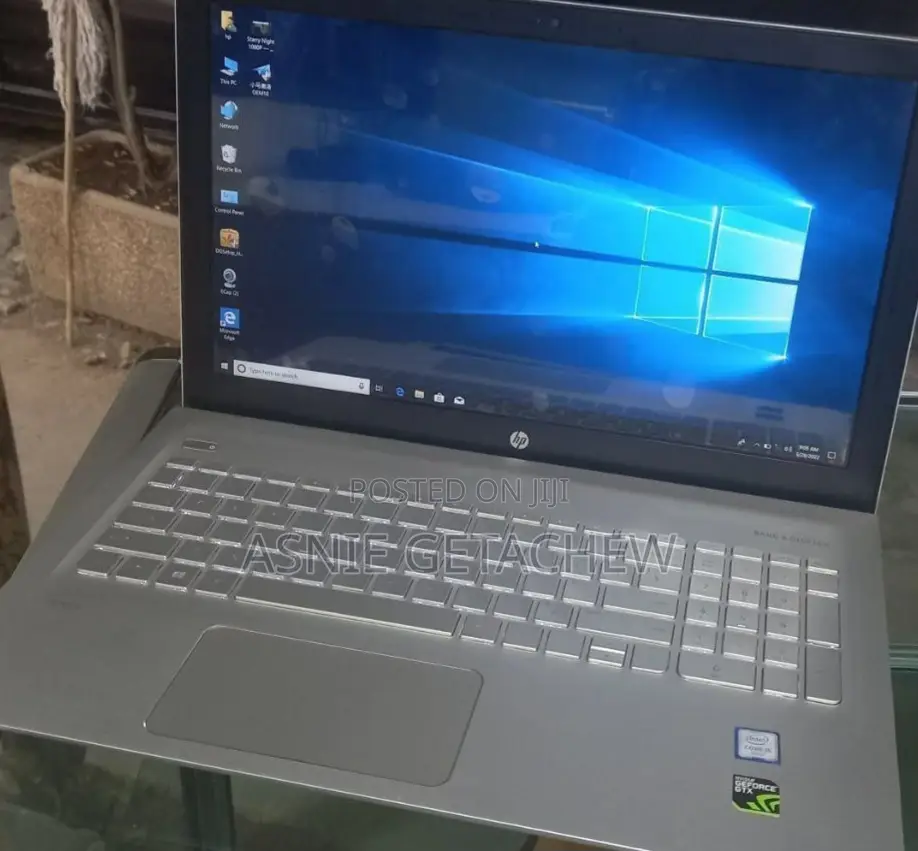 New Laptop HP Envy X360 8GB Intel Core I5 SSD 512GB