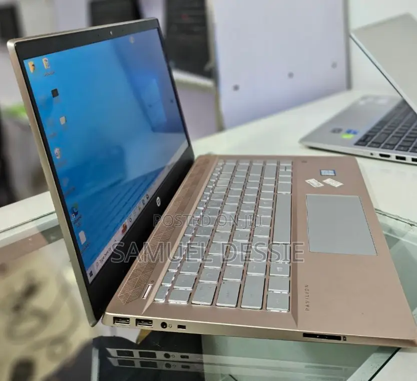 New Laptop HP Pavilion 15 8GB Intel Core I5 HDD+SSD 128GB