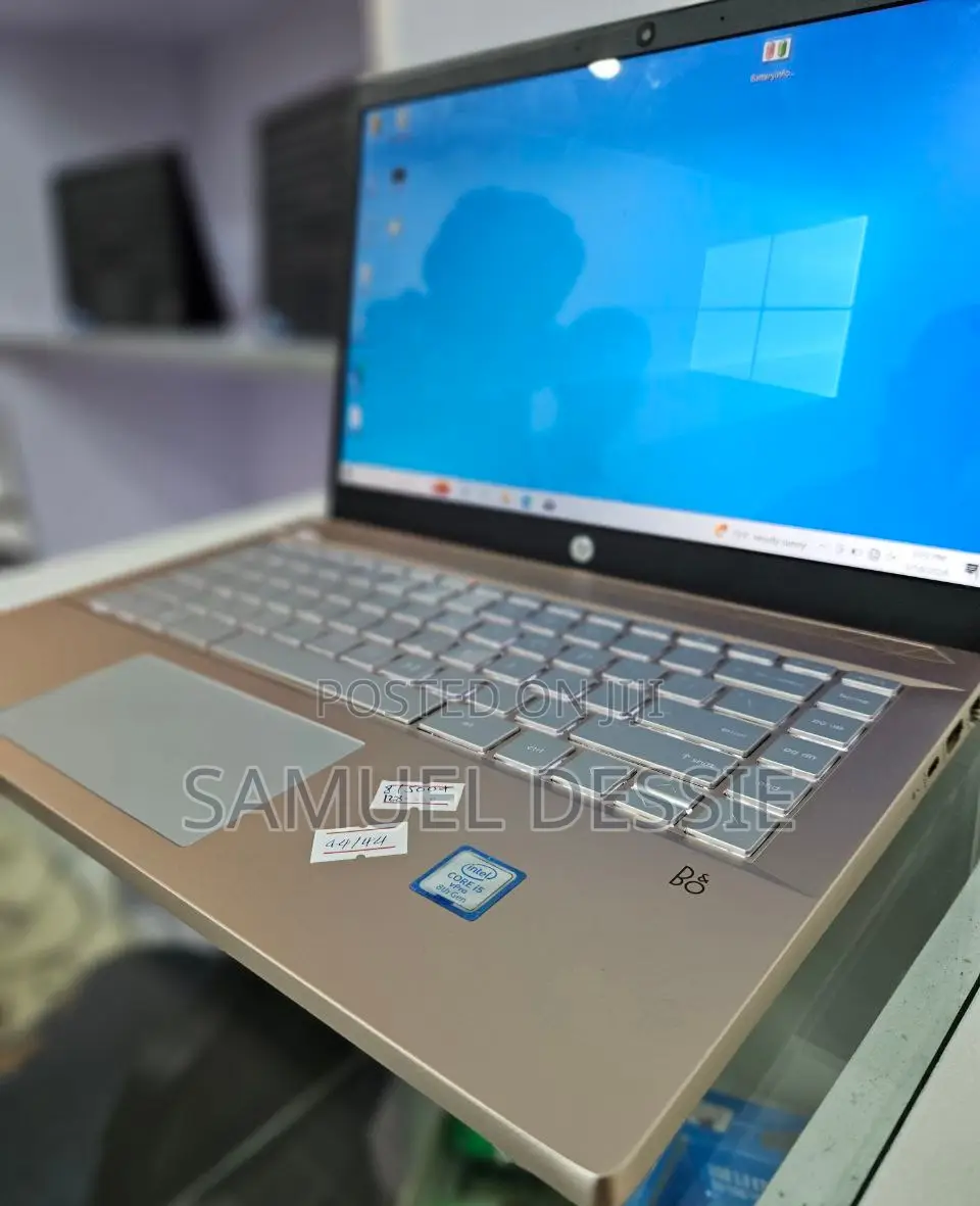New Laptop HP Pavilion 15 8GB Intel Core I5 HDD+SSD 128GB