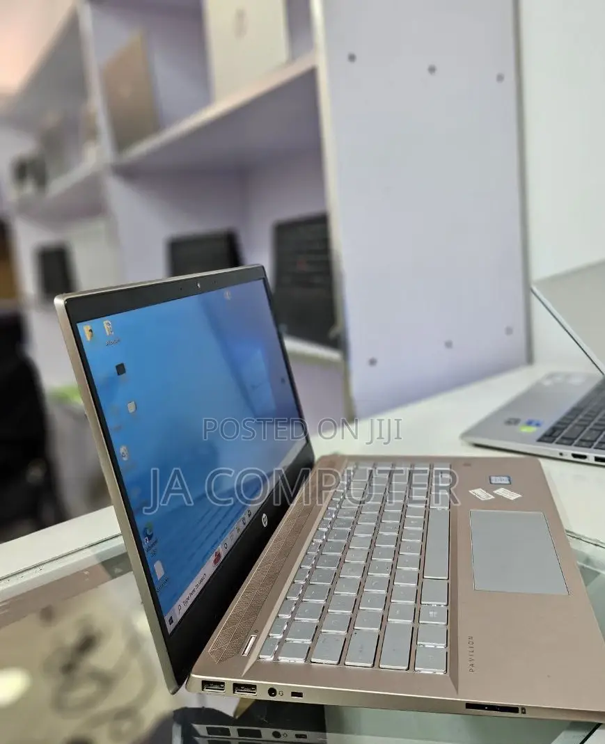 New Laptop HP Pavilion 15 8GB Intel Core I5 HDD+SSD 1T