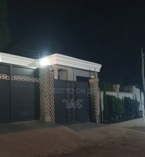 3bdrm Villa in ፊጋ 160 ካሬ ቪላ ኮምፓውንድ, Bole for sale