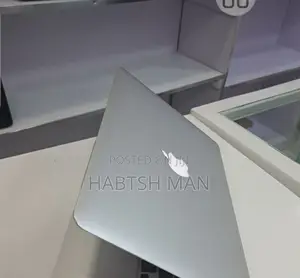 New Laptop Apple MacBook Air 2017 8GB Intel Core I5 SSD 256GB