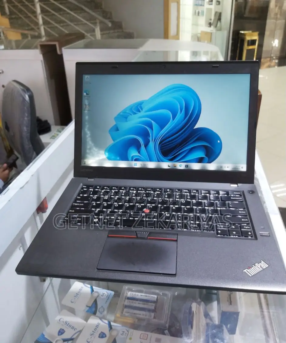 New Laptop Lenovo ThinkPad T460 8GB Intel Core I7 SSD 256GB