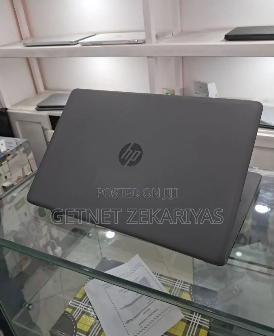 New Laptop HP Stream Notebook 8GB Intel Core I5 HDD 1T