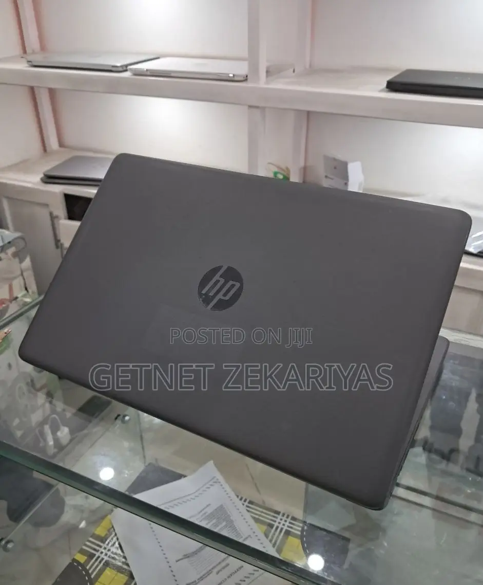 New Laptop HP Stream Notebook 8GB Intel Core I5 HDD 1T