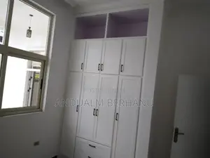 3bdrm Villa in Bole for sale