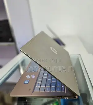 New Laptop HP Pavilion 10 8GB Intel Core I5 SSD 128GB