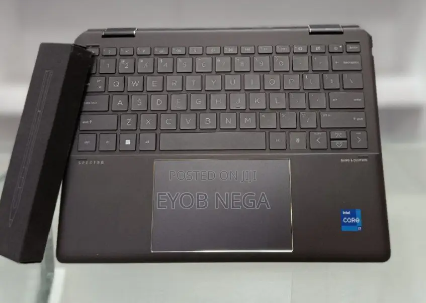 New Laptop HP Spectre 16GB Intel Core I7 SSD 1T