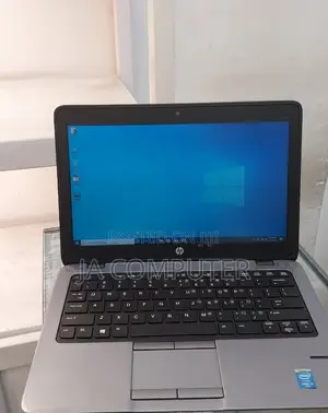 Photo - New Laptop HP EliteBook 820 8GB Intel Core I5 SSD 500GB