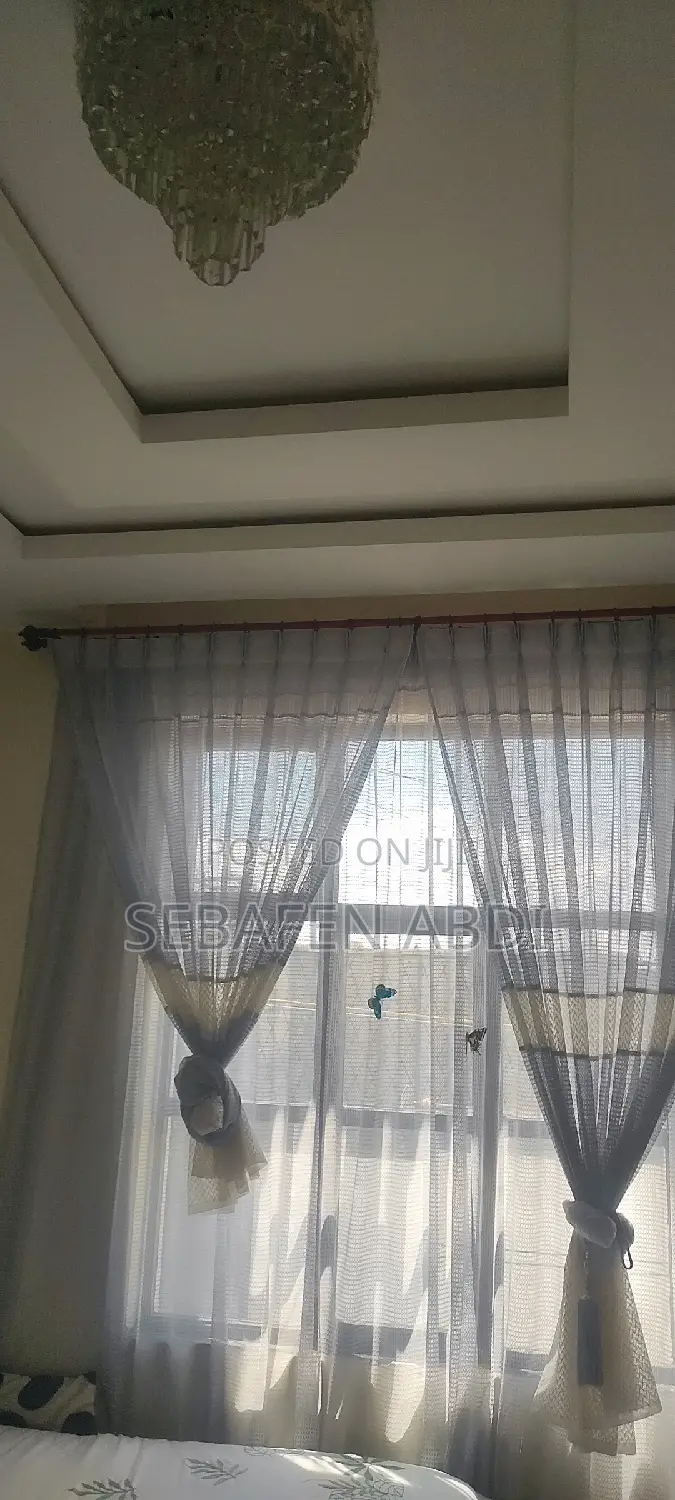 Furnished 5bdrm Villa in Villa House, East Shewa for sale