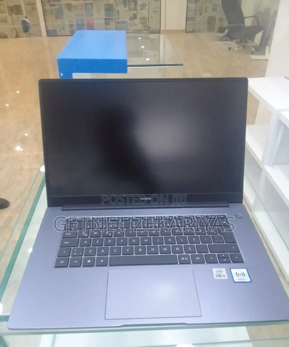 New Laptop Huawei MateBook X Pro 16GB Intel Core I5 SSD 16 GB