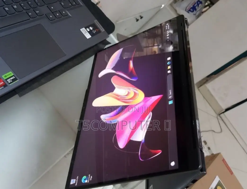 New Laptop Lenovo ThinkPad X390 Yoga 16GB Intel Core I7 SSD 512GB