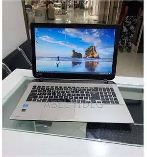 Photo - New Laptop Toshiba Satellite L555 4GB Intel Core I5 HDD 500GB