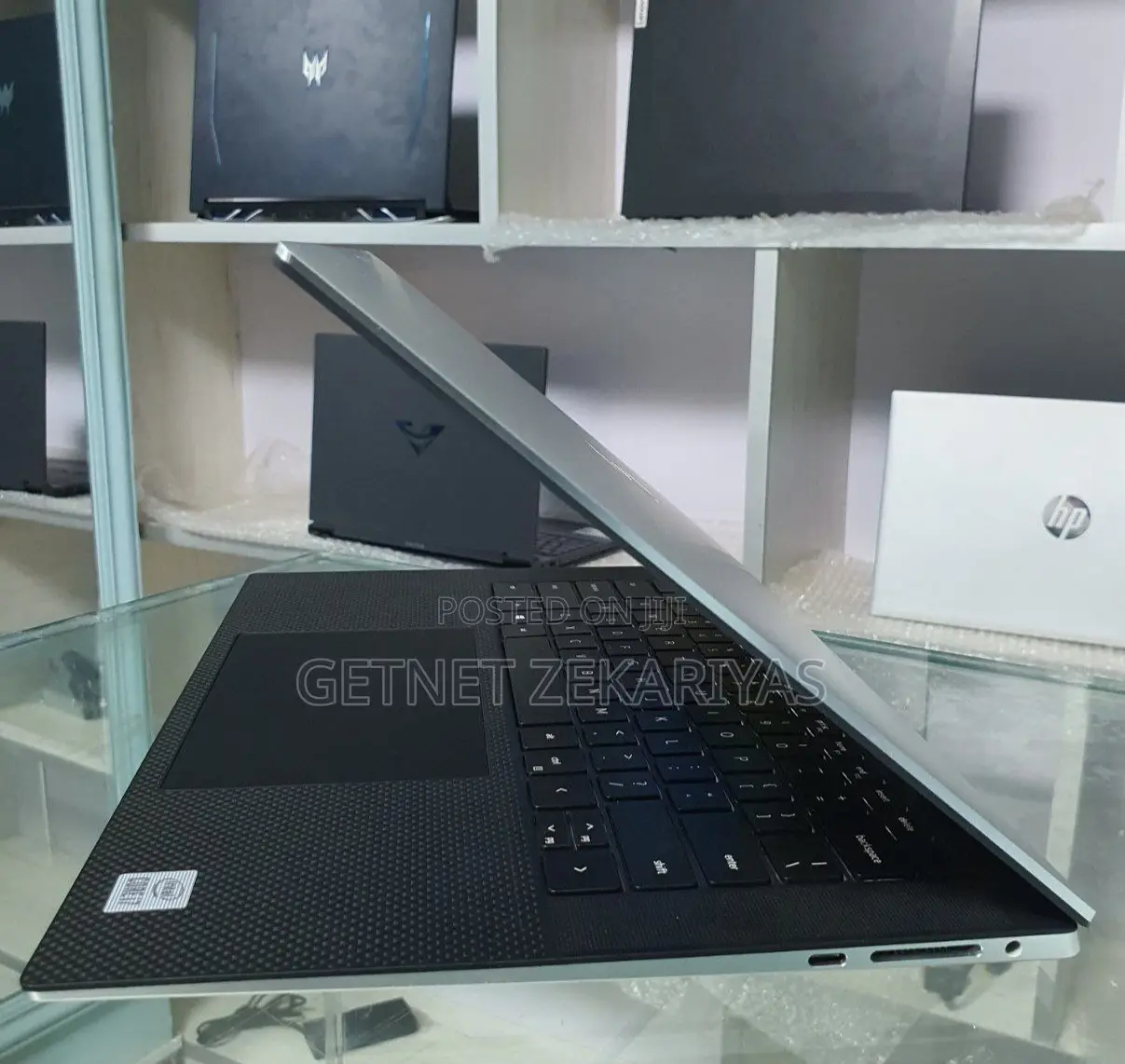 New Laptop Dell XPS 15 16GB Intel Core I7 SSD 512GB