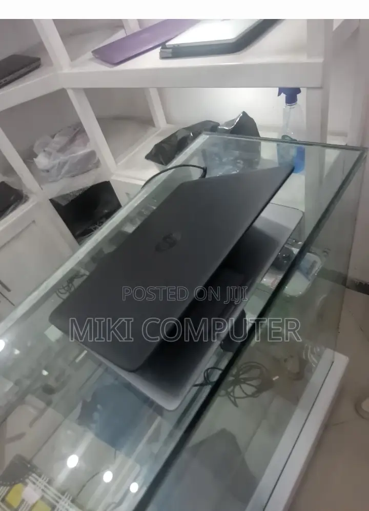 New Laptop HP EliteBook 840 8GB Intel Core I5 HDD 500GB