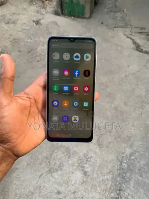 Samsung Galaxy A12 64 GB White