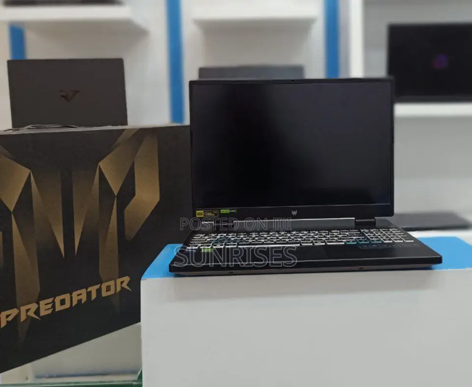 New Laptop Acer Predator Helios 16 16GB Intel Core I7 SSD 1T