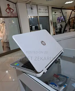 New Laptop HP Pavilion 15 8GB Intel Core I5 SSD 1T