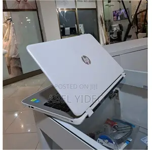 New Laptop HP Pavilion 15 8GB Intel Core I5 HDD 1T