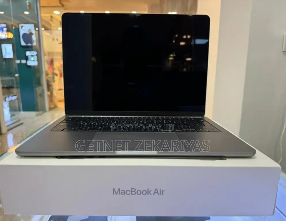 New Laptop Apple MacBook Air 8GB Apple M2 SSD 512GB