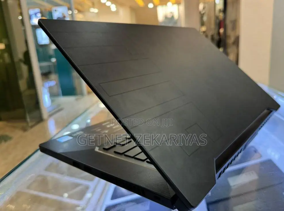 New Laptop Asus TUF516P 16GB Intel Core I7 SSD 1T