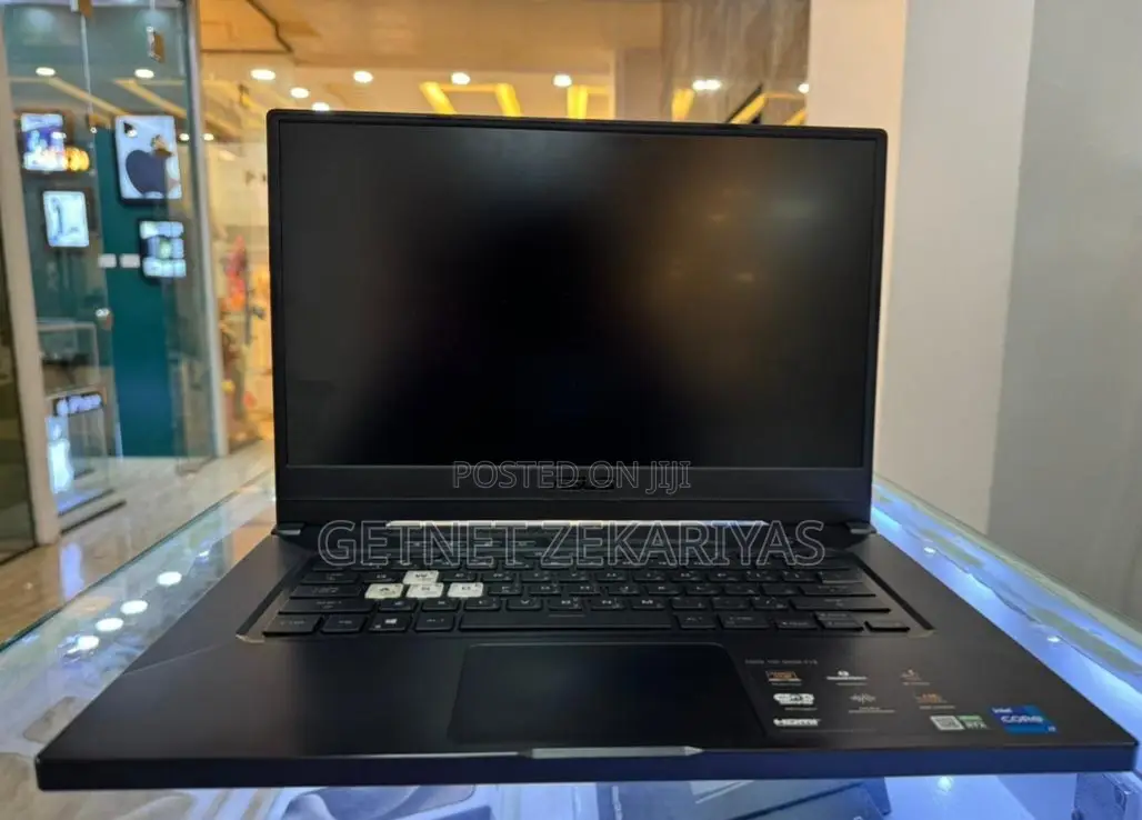 New Laptop Asus TUF516P 16GB Intel Core I7 SSD 1T