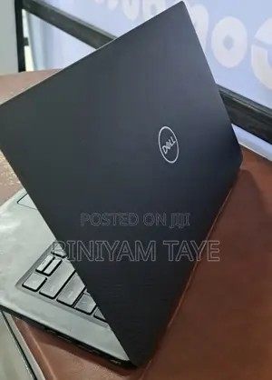 Photo - New Laptop Dell Latitude 5310 16GB Intel Core I7 SSD 512GB