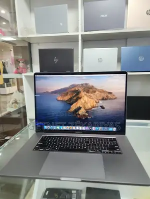 New Laptop Apple MacBook Pro 2017 32GB Intel Core I7 SSD 512GB