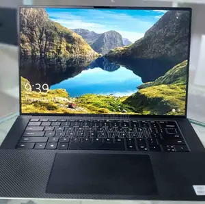 New Laptop Dell 16GB Intel Core I7 SSD 512GB