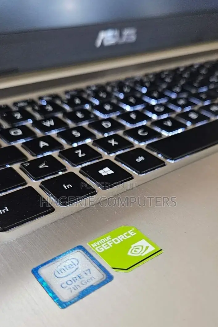 New Laptop Asus VivoBook S551LA 8GB Intel Core I7 HDD 1T