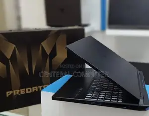 New Laptop Acer Predator Helios 300 16GB Intel Core I9 SSD 1T