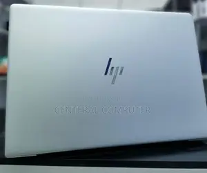 New Laptop HP EliteBook 830 G7 16GB AMD Ryzen 5 SSD 512GB