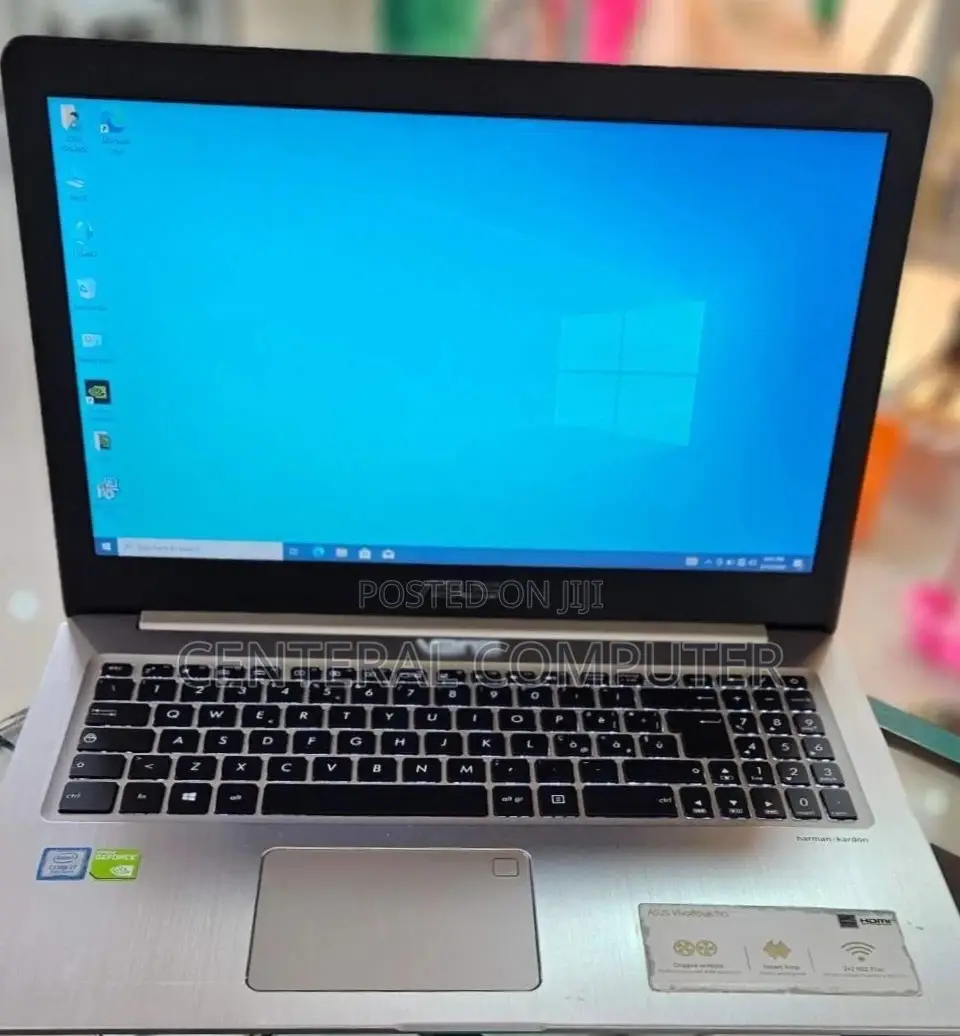 New Laptop Asus VivoBook E12 E203NA 8GB Intel Core I7 HDD 1T
