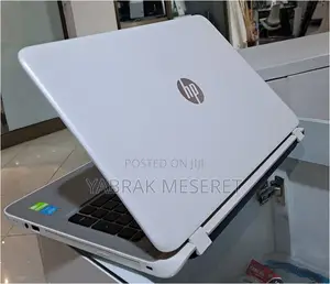 New Laptop HP Pavilion 15 8GB Intel Core I5 SSD 1T