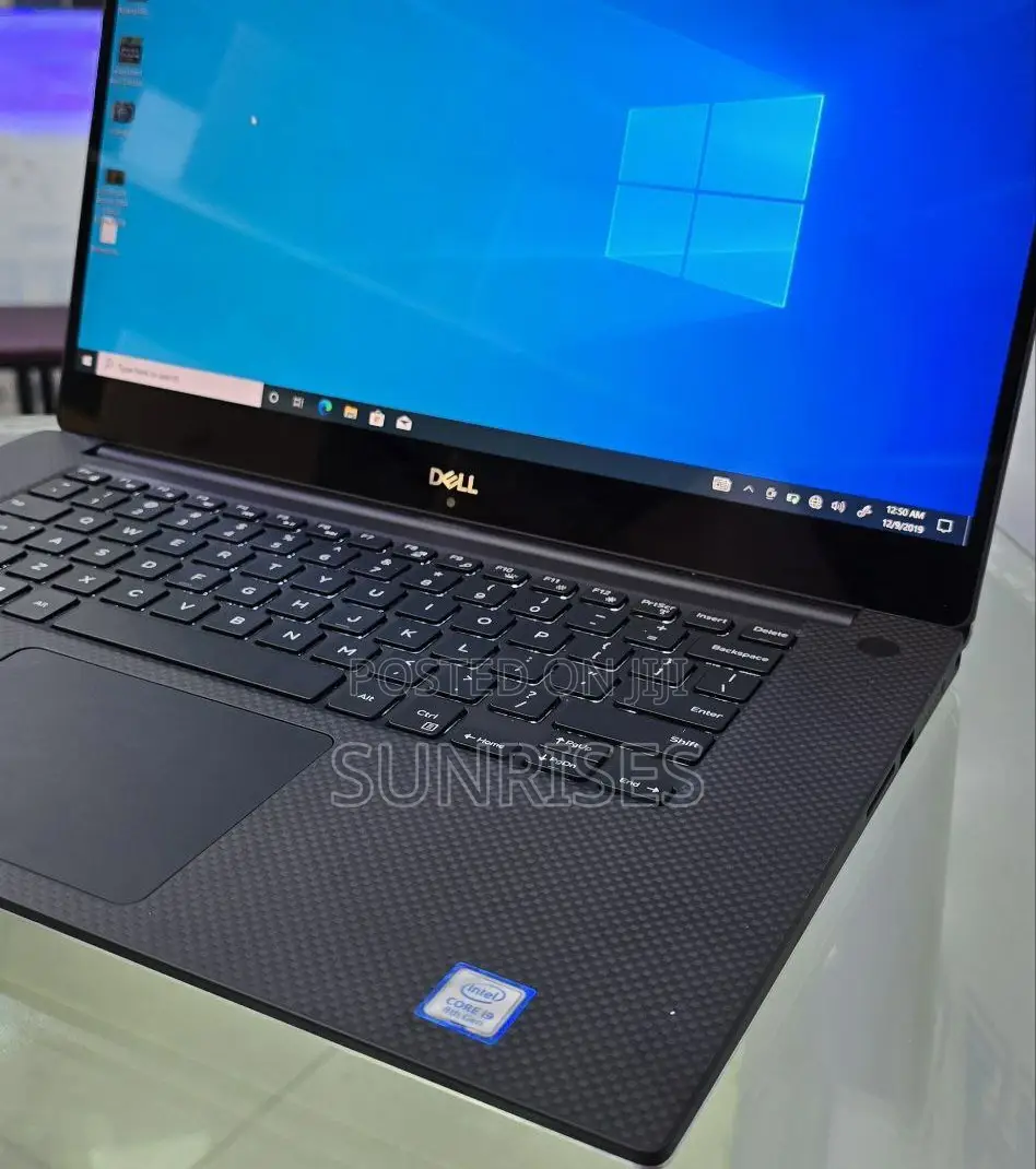 New Laptop Dell XPS 15 16GB Intel Core I9 SSD 512GB