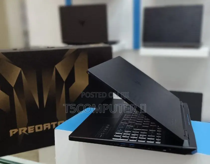 New Laptop Acer 16GB Intel Core I9 SSD 1T