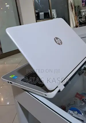 Photo - New Laptop HP Pavilion 11 8GB Intel Core I5 HDD 1T