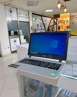 Photo - New Laptop HP Pavilion 15 8GB Intel Core I5 HDD 1T