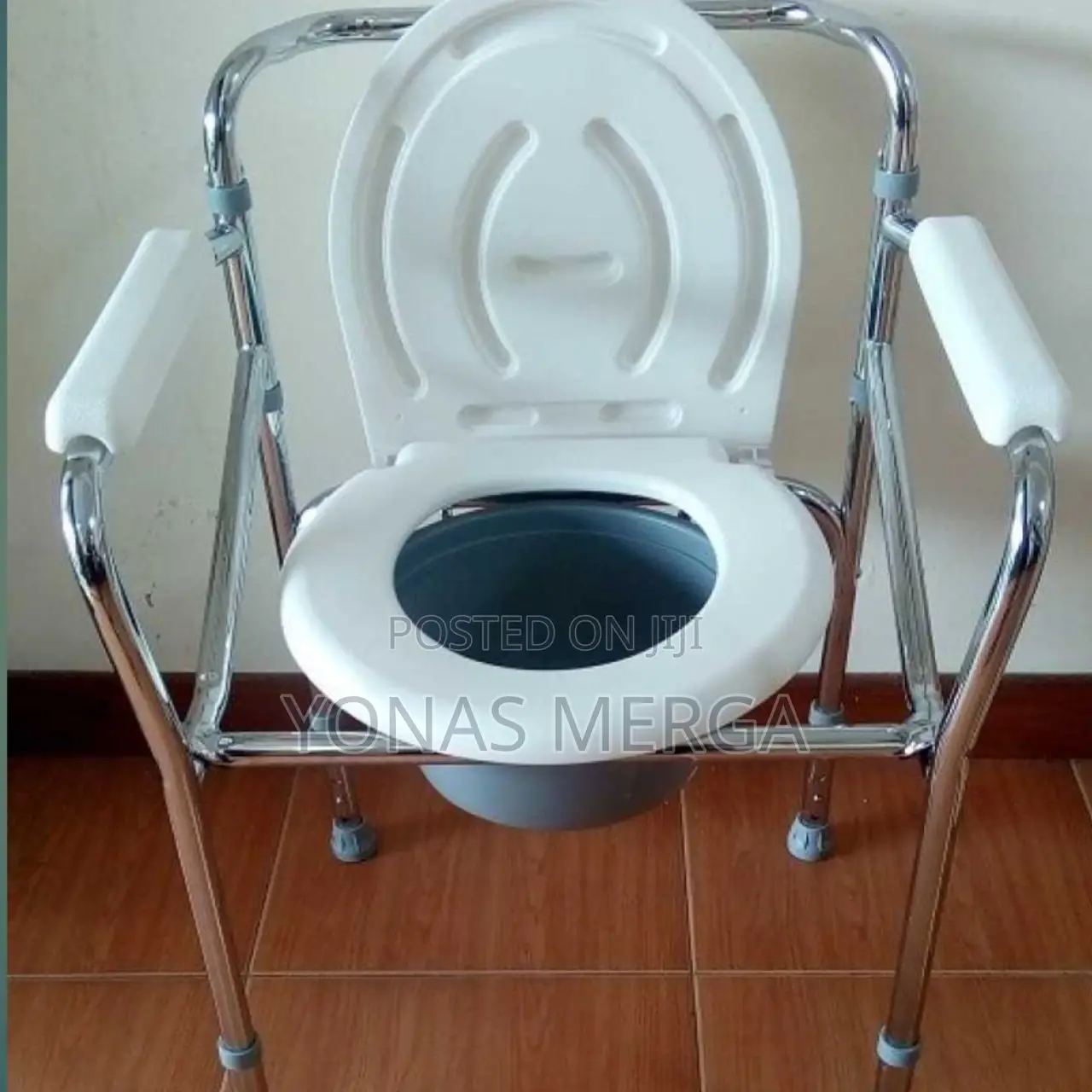 Imported Commode Chair /Toilet/Premium Brand: Sr Biotech
