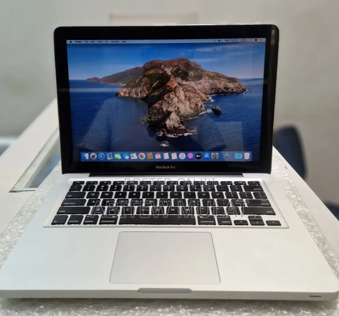 New Laptop Apple MacBook Pro 2012 4GB Intel Core I5 HDD 500GB