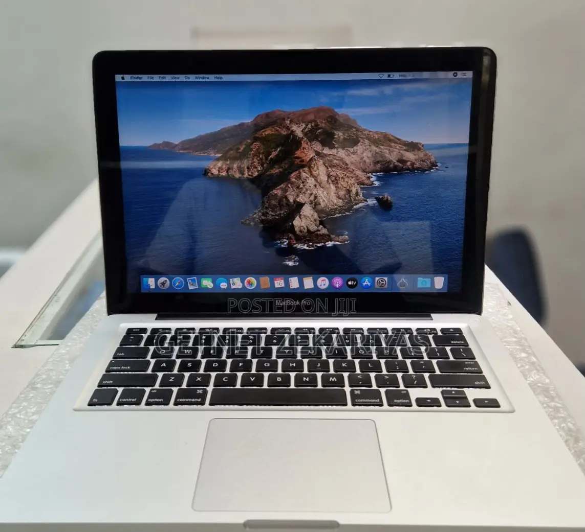 New Laptop Apple MacBook Pro 2017 8GB Intel Core I5 SSD 128GB