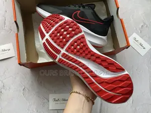 Photo - Nike Air Zoom Master Quality Shoes