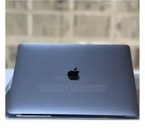 New Laptop Apple MacBook Pro 2017 8GB Intel Core I5 SSD 128GB