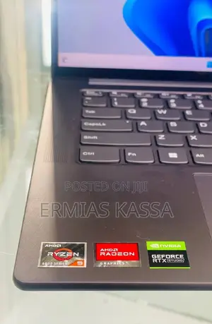 New Laptop Lenovo IdeaPad 5 Slim 13th Gen I7 32GB AMD Ryzen 9 SSD 1T