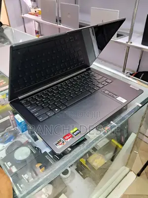 New Laptop Lenovo 32GB Intel Core I7 SSD 1T