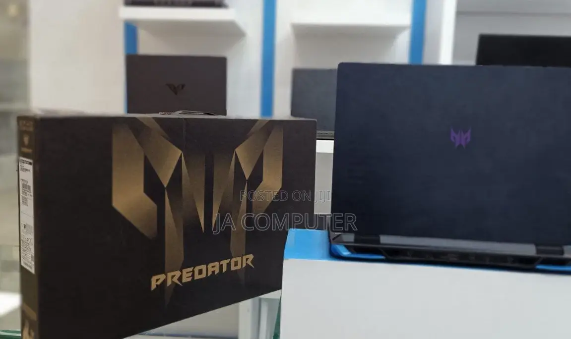 New Laptop Acer Predator Helios 16 16GB Intel Core I9 SSD 512GB