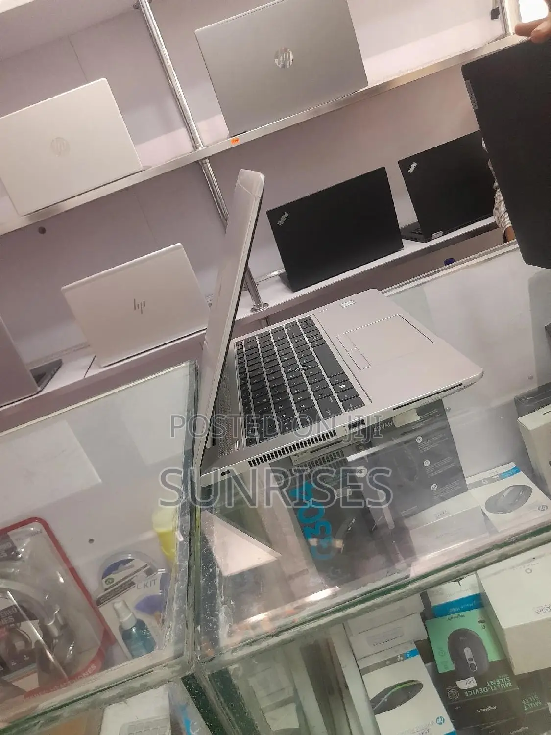 New Laptop HP EliteBook 840 16GB Intel Core I7 SSD 256GB